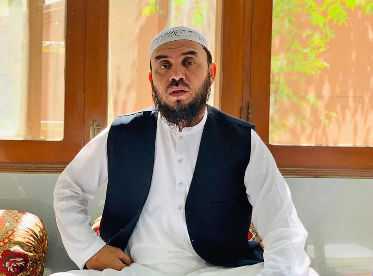 Qari Islahullah Sadiq Sahib - Director